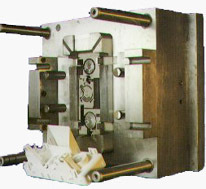 Hard Chrome Plating on Injection Moulding Dies