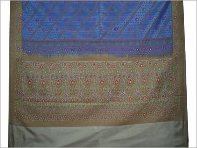 Tan chui Resham Sarees