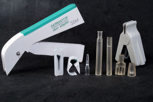 Mould For Skin Stapler Plastic Parts