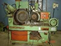 Centerless Grinding Machine