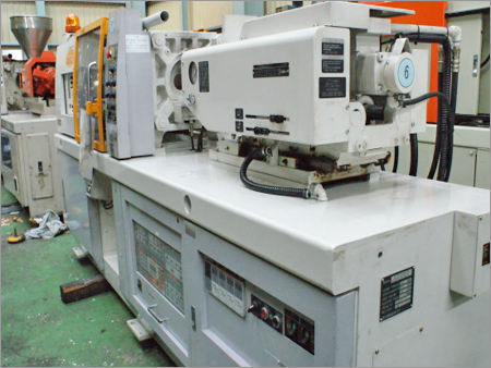 Plastic Injection Molding Machines