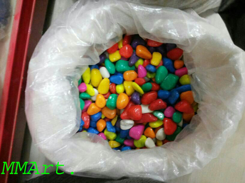 Tumbled stone color coated non Removeble Color coated Polished Pebbles stone and gravels