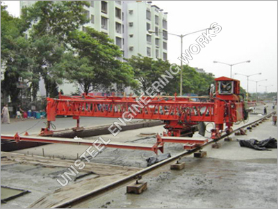 Road Construction Paver Machine