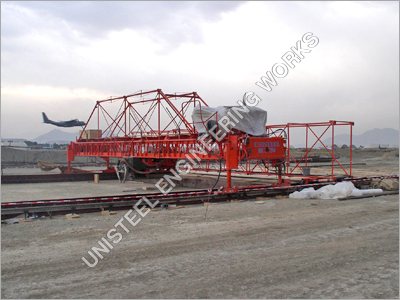 Airport Apron Concrete Paver Machine