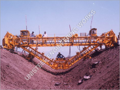 Full Section Canal Trimming Machine