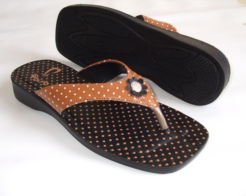 Ladies Synthetic Slipper