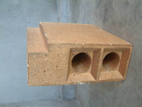 Step Holo Bricks for Kiln Furniture