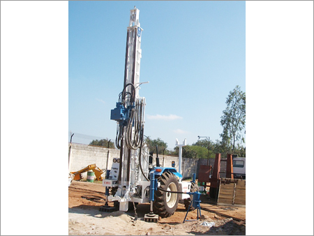 Tractor with Lifted Mast - Durable Mast, Powerful Engine, High Lifting, Precise and Efficient Drilling, Easy Operation