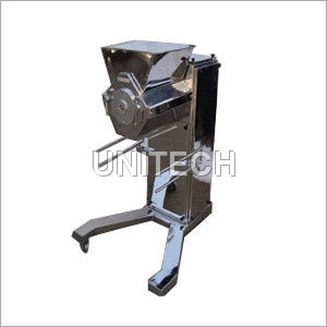 Oscillating Granulator Capacity: 50-200 Kg/Hr