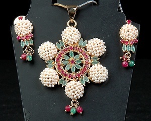 Imitation Diamond Necklace Set
