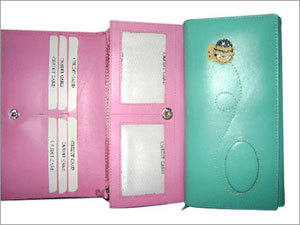 ladies leather wallets