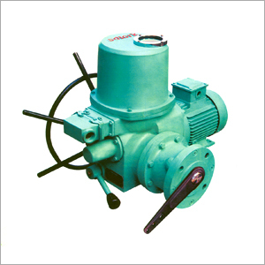 Three Phase Qtr. Turn Elect. Actuator with Linkage