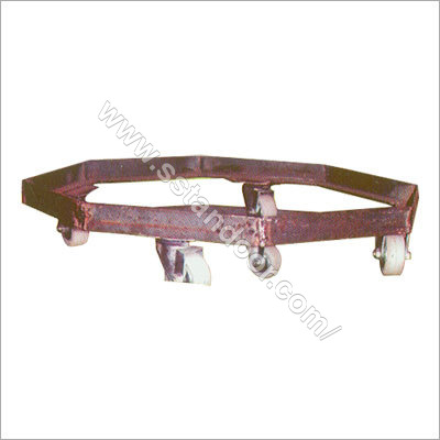 Round Mild Steel Tandoor Stand Round Mild Steel Tandoor Stand