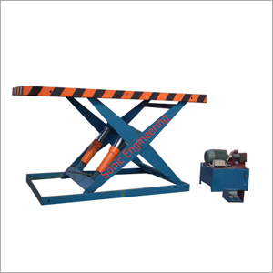 Plywood Scissor Lift Plywood Scissor Lift
