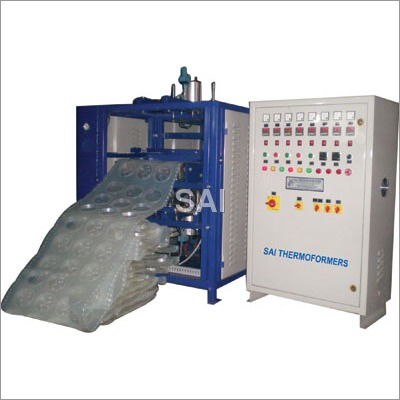 Automatic Vacuum Forming Machine