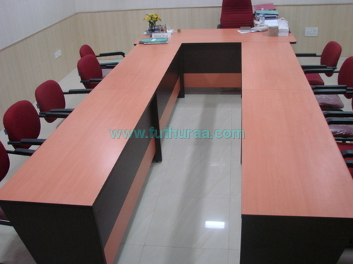 Conference  Square Table