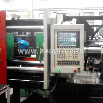 Automatic Injection Molding Machine