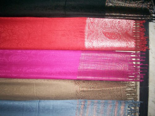 Pure Woolen Shawl