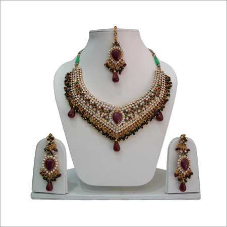 Designer Neckless Set