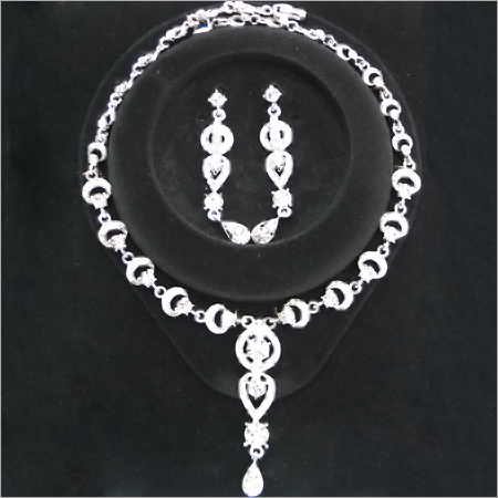 Designer Diamond Necklace Set