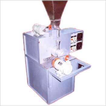 Snacks Extruder Machine