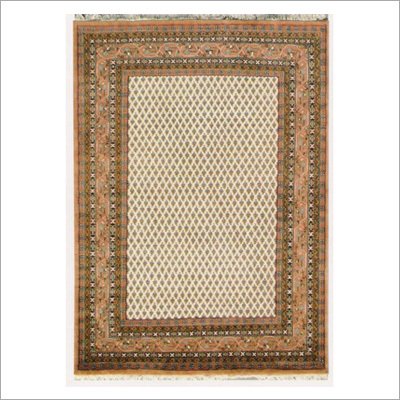 Hand knotted carpet