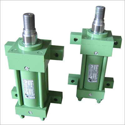 Foot Mtg Hyd Cylinder