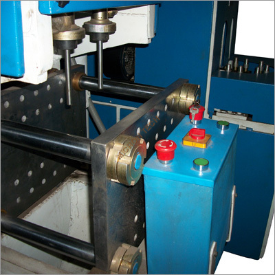Auto Droping  2 cavity Pet Blow Moulding Machine