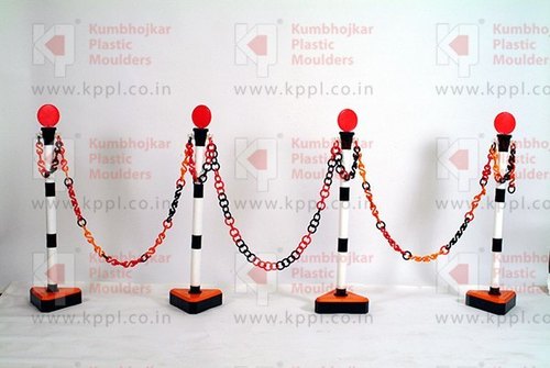 Plastic Chain Stand Poles By KUMBHOJKAR PLASTIC MOULDERS