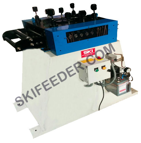 Strip Straightener Machine