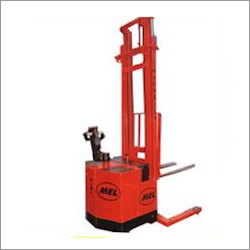 Heavy Duty Stacker Trucks