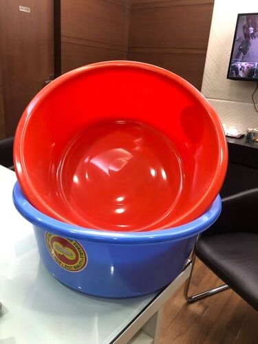 Designer Round Plastic Tubs