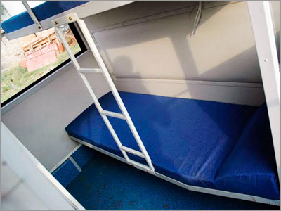 A C Sleeper Bus