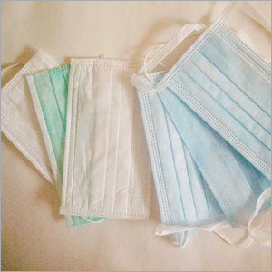 Disposable Face Mask - Non-Woven Fabric, 17.5x9.5cm, White | 3-Ply, Ear Loop, Breathable Comfort, Long-Lasting, Secure Fit, Bulk Pack