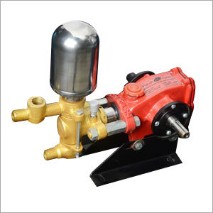 Water Piston Pumps Capacity: 10 Lpm