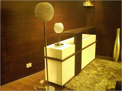 Interior Decorators/Decorative Items