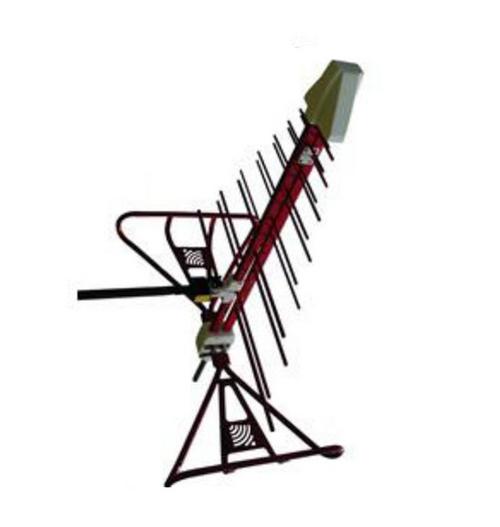 Compact Hybrid Log Periodic Antenna