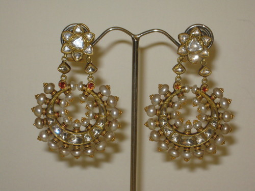 22K Traditional Gold Earring with Polki
