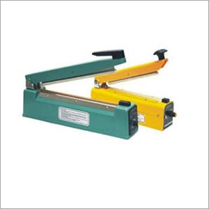Hand-Operated Heat Sealing Machine - M.S. Fabricated Main Body, 10 mm Sealing Width, 300 mm to 600 mm Size Range | Easy Operation, Hydraulic Temperature Controller, Fast Sealing Time, Versatile for Various Laminated Materials