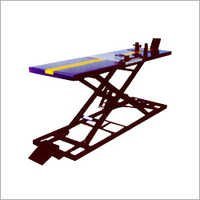 Two Wheeler Lift