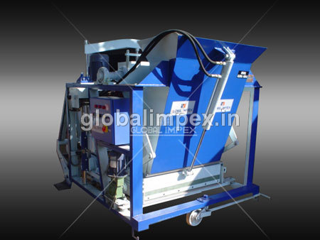 BLOCK MACHINES WITH HOOPER AND METAL FILLER