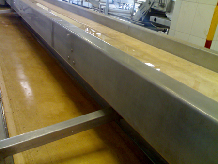 Mango Tip Cutting Conveyor (Mary Go Round)