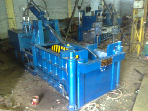 Double Action Hydraulic Baling Press