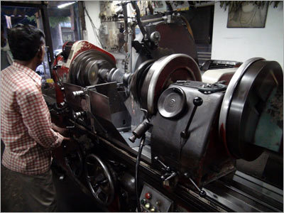 Cylinder Reboring Service