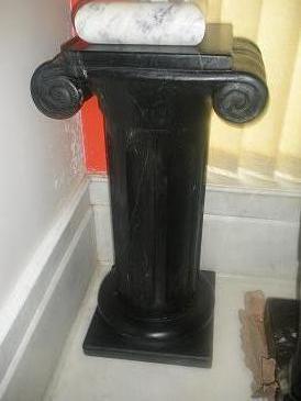 Black Marble Pedestal