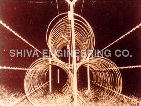 Pyramid Triple Concertina Coil