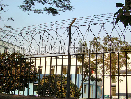 CONCERTINA WIRE FENCING