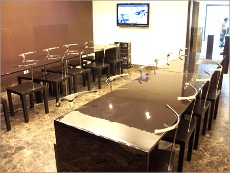 Deluxe Hotel Room Service