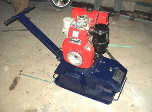 Plate Compactor / Earth Rammers Capacity: 1-2 Tones