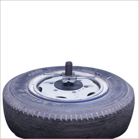 LCV Wheel Balancer Adapter with Tyre